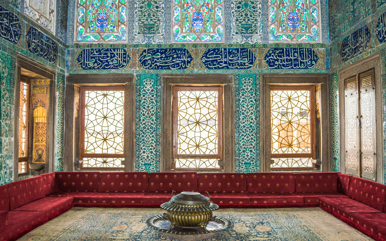 Attractions near the Blue Mosque