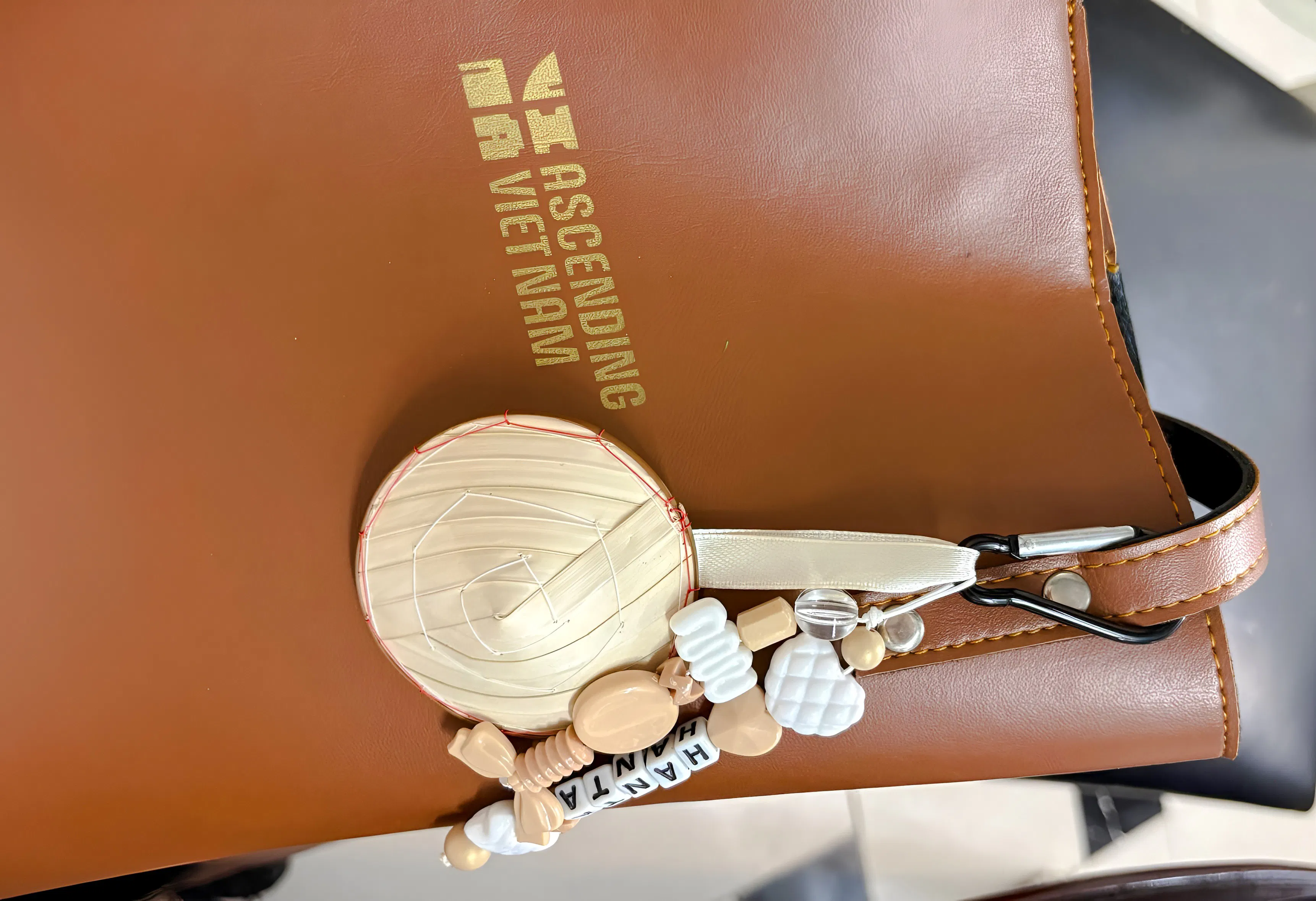 Create Your Own Vietnamese Mini Hat Keychain: A Unique Handmade Souvenir