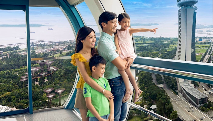 Family in Singapore Flyer
