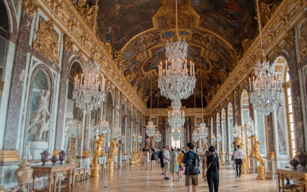 tur ghidat în grup mic, care evită cozile, la palatul versailles și grădinii, cu transport dus-întors cu trenul din paris-2
