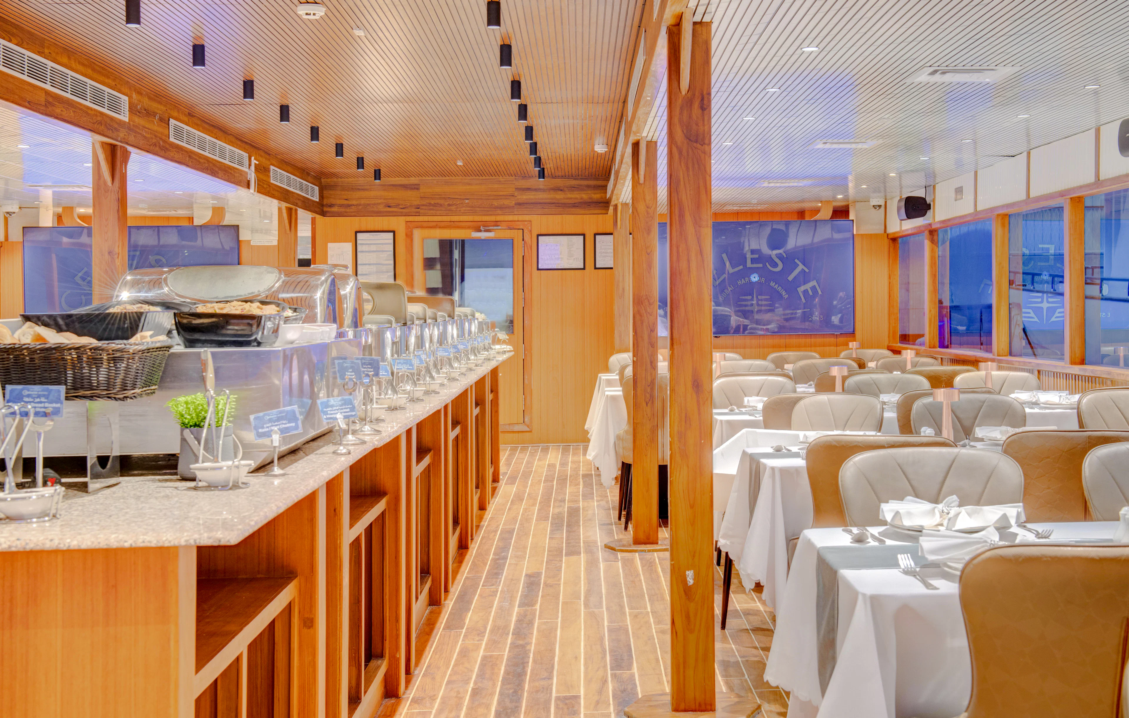 bootsfahrt mit abendessen und internationalem buffet sowie live-unterhaltung-1