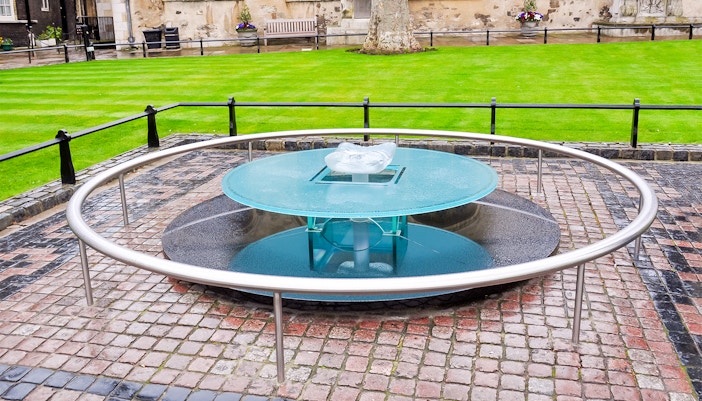 beefeater tour tower of london tickets