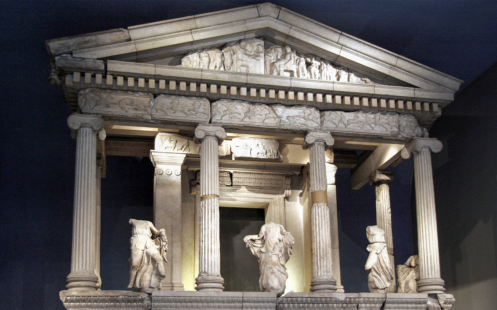 Nereid Monument