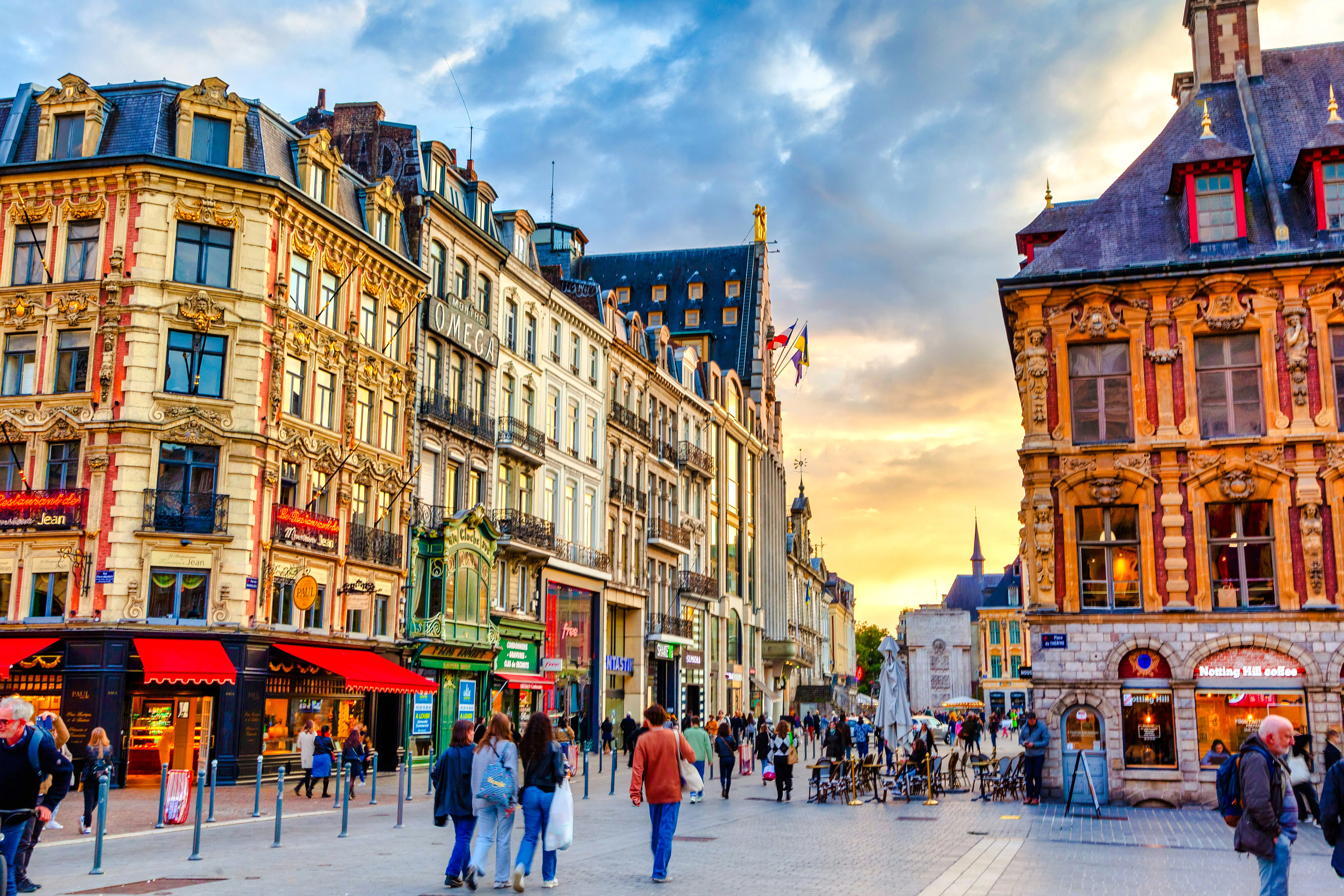 Lille Self-Guided Walking Tour and Scavenger Hunt Image 4