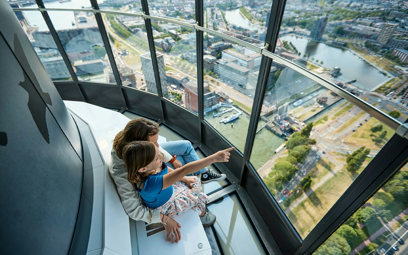 Guests enjoying panoramic views from the Euroscoop in Rotterdam.