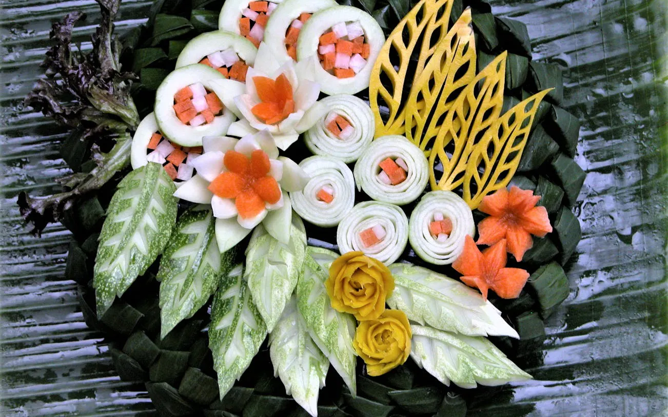 Thai Fruit and Vegetable Carving Class with Master Carver