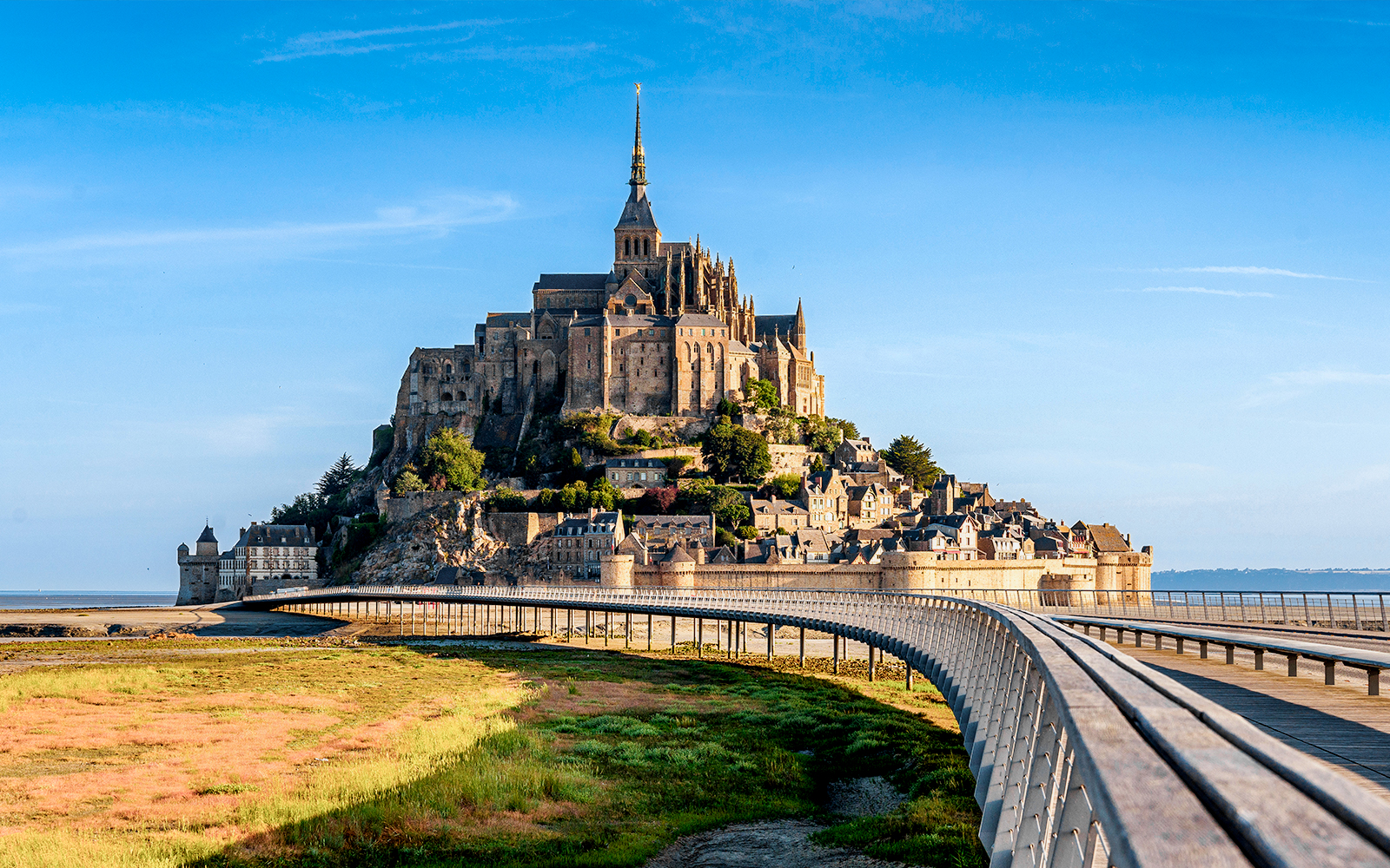 From Paris: Mont Saint-Michel Abbey Tickets with Round-Trip Transfers and Optional Audioguide