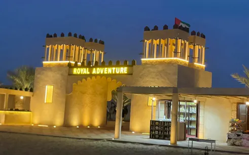 safári no deserto de dubai com passeio em 4x4 nas dunas, jantar com bufê de churrasco e shows ao vivo-1