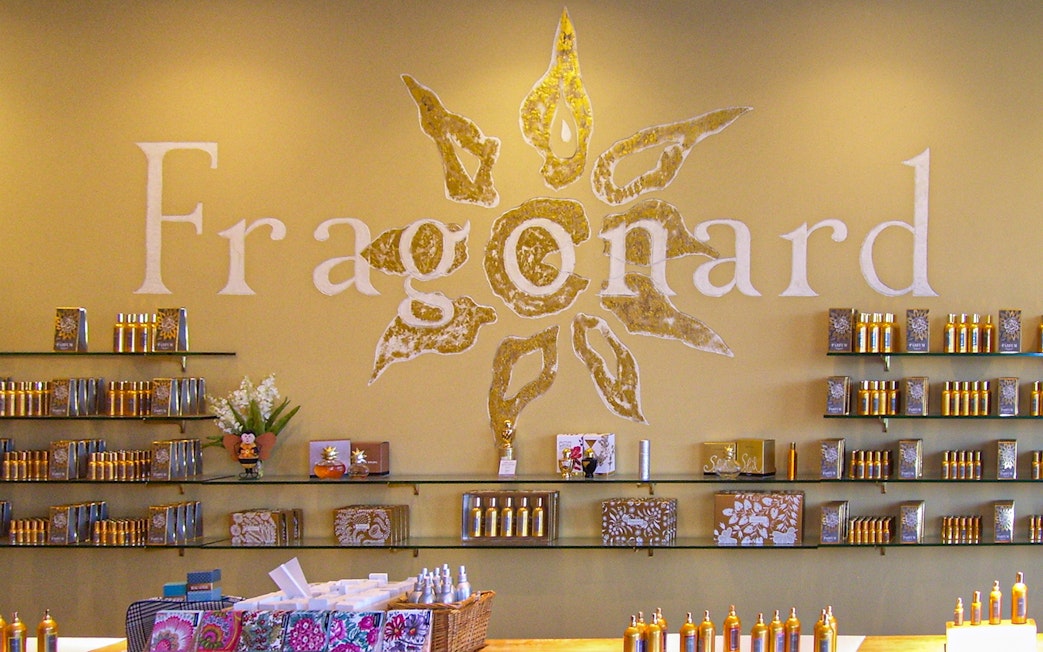 Fragonard perfume display in French Riviera tour from Nice.