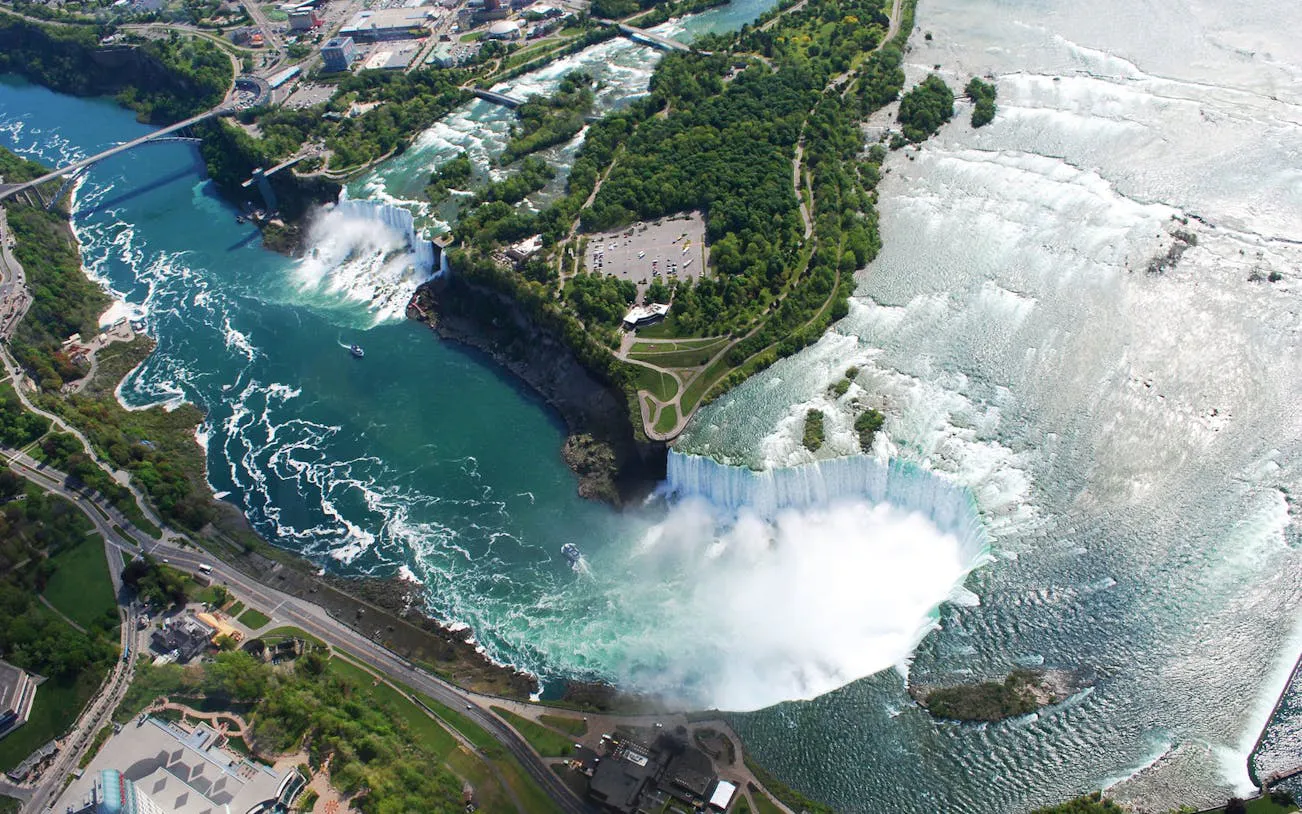 Niagara Falls Tour from New York