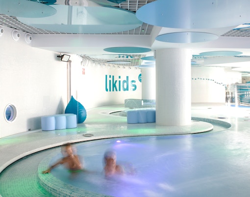 Children enjoying water activities at Caldea Spa Likids in Andorra.