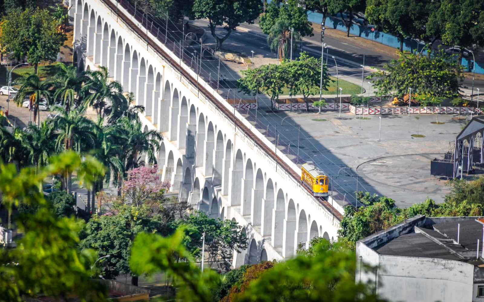 Rio de Janeiro: Santa Teresa Walking Tour with Hotel Transfers