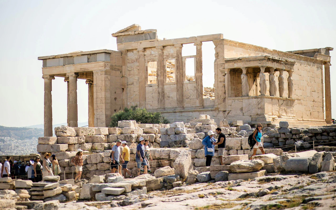 Halbprivate geführte Tour zur Akropolis und zum Akropolismuseum — 9
