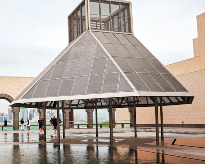 Doha Private Layover Tour with Airport Transfers and 2 Museum Entries