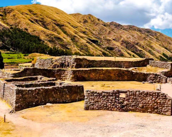 Cusco: Panoramic Open-Top Bus Tour to Sacsayhuamán, Puka Pukara & Cristo Blanco (Product 54611)