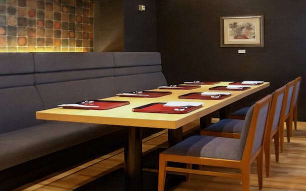 Dining setup at Hokkaido Nadaman Sapporo saryo branch for OMAKASE Kaiseki experience.