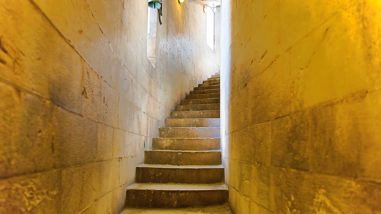 Spiral staircase inside the Leaning Tower of Pisa, Italy.