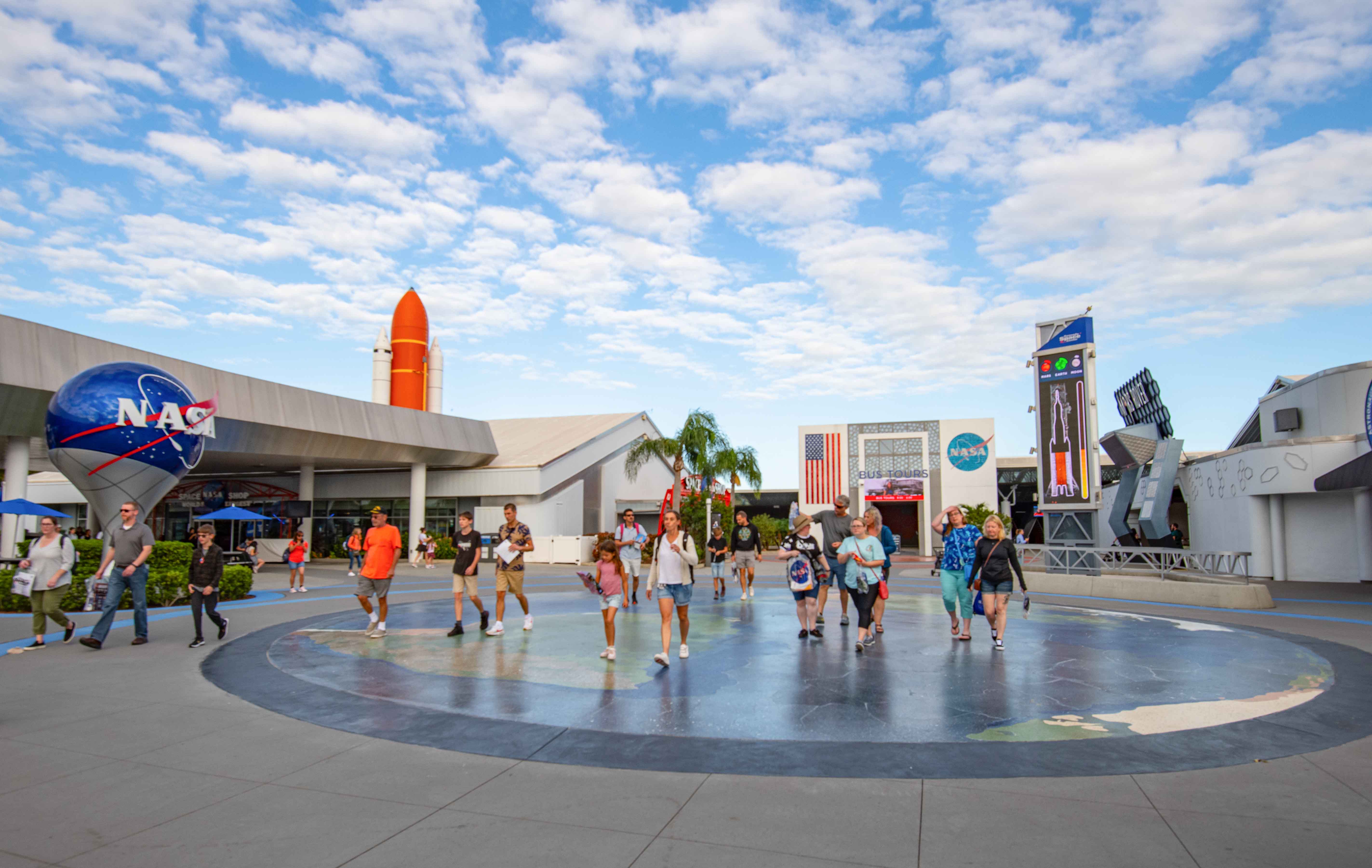 kennedy space center rocket launch