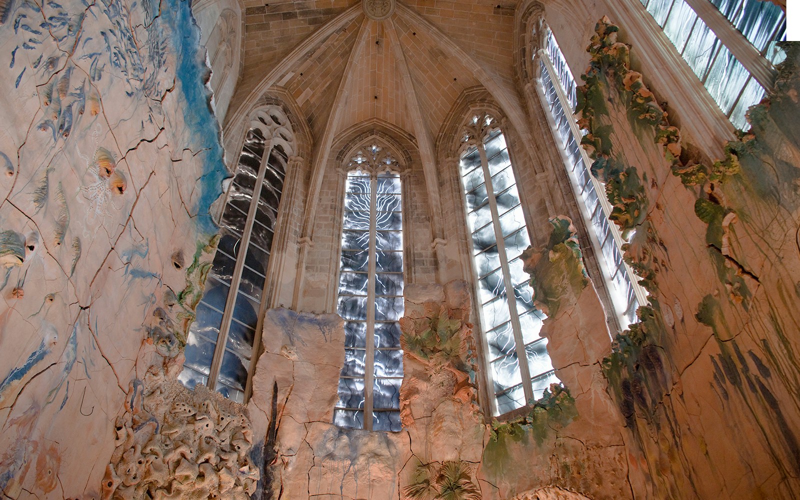 Renovated Chapel of the Most Holy Sacrament in Mallorca Cathedral, Palma, Spain, showcasing intricate architectural details.