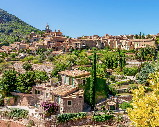 Valldemossa and Soller Day Tour with Tram Ride