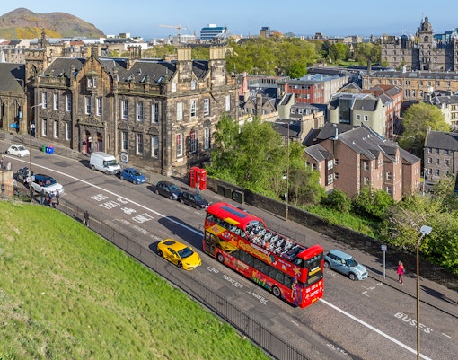 Edinburgh Hop-on Hop-off tours