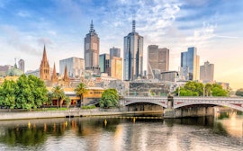 - Vistas do CBD de Melbourne