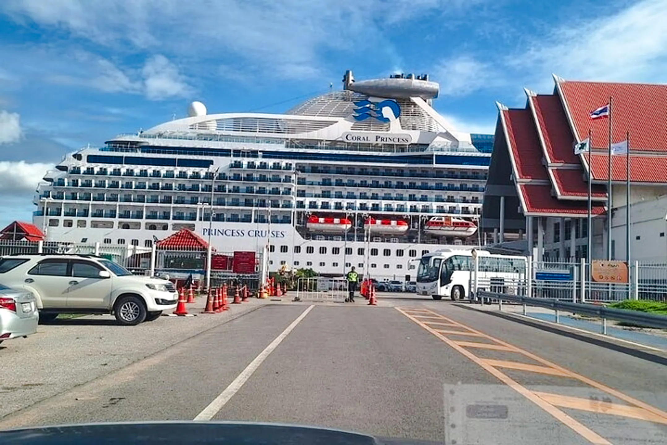 From Laem Chabang Port: Bangkok Private Custom Tour with Guide Image 9