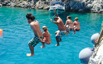 marmaris pirate boat trip with lunch, local alcoholic drinks and hotel transfers-5