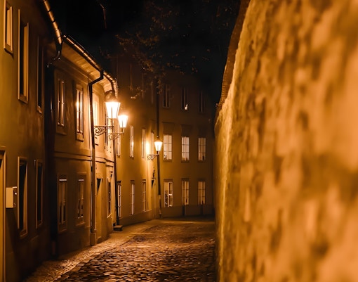 prague streets at night