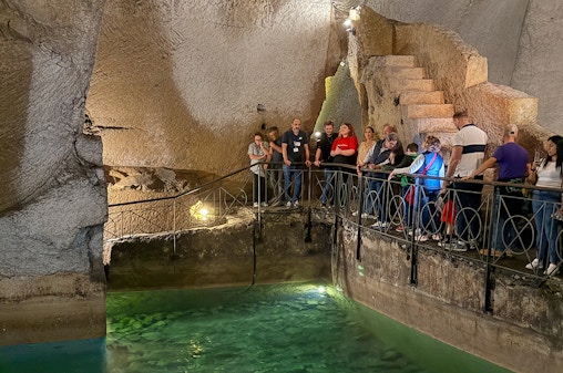 Biglietto Salta la Fila per Napoli Sotterranea e tour guidato