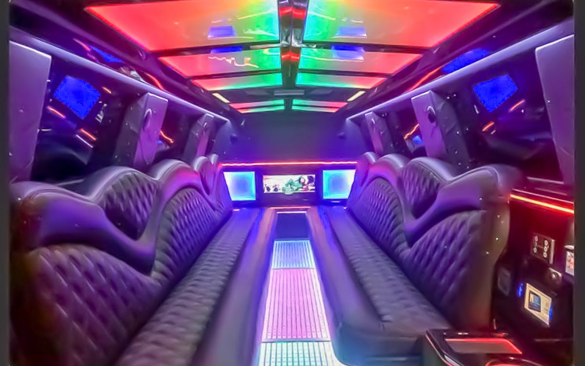 private hourly limousine rental in dubai with transfers-12 private hourly limousine rental in dubai with transfers-12