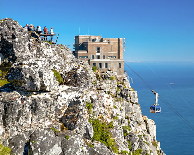 Cape Town: Full Day Peninsula Tour with Table Mountain, Cape Point and Penguins