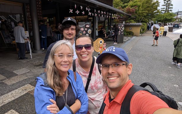 tur pietonal privat în kyoto: fushimi, pădurea de bambus, tenryuji, parcul maimuțelor și kinkakuji-4