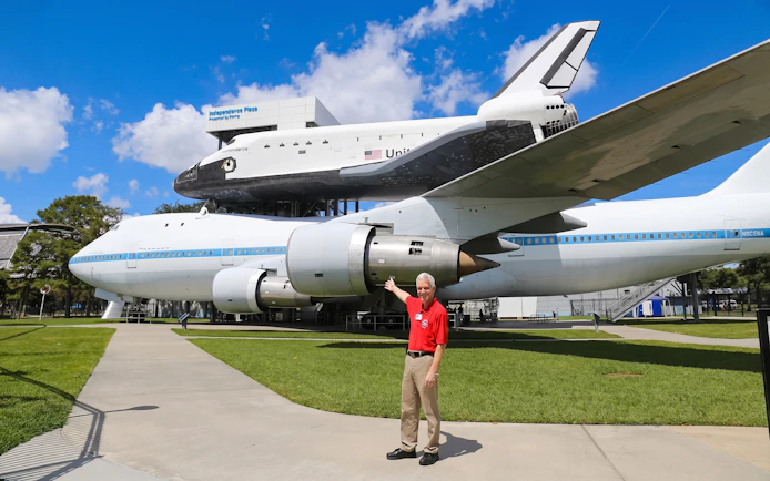 Space Shuttle Independence mounted on NASA 905 at Space Center Houston.