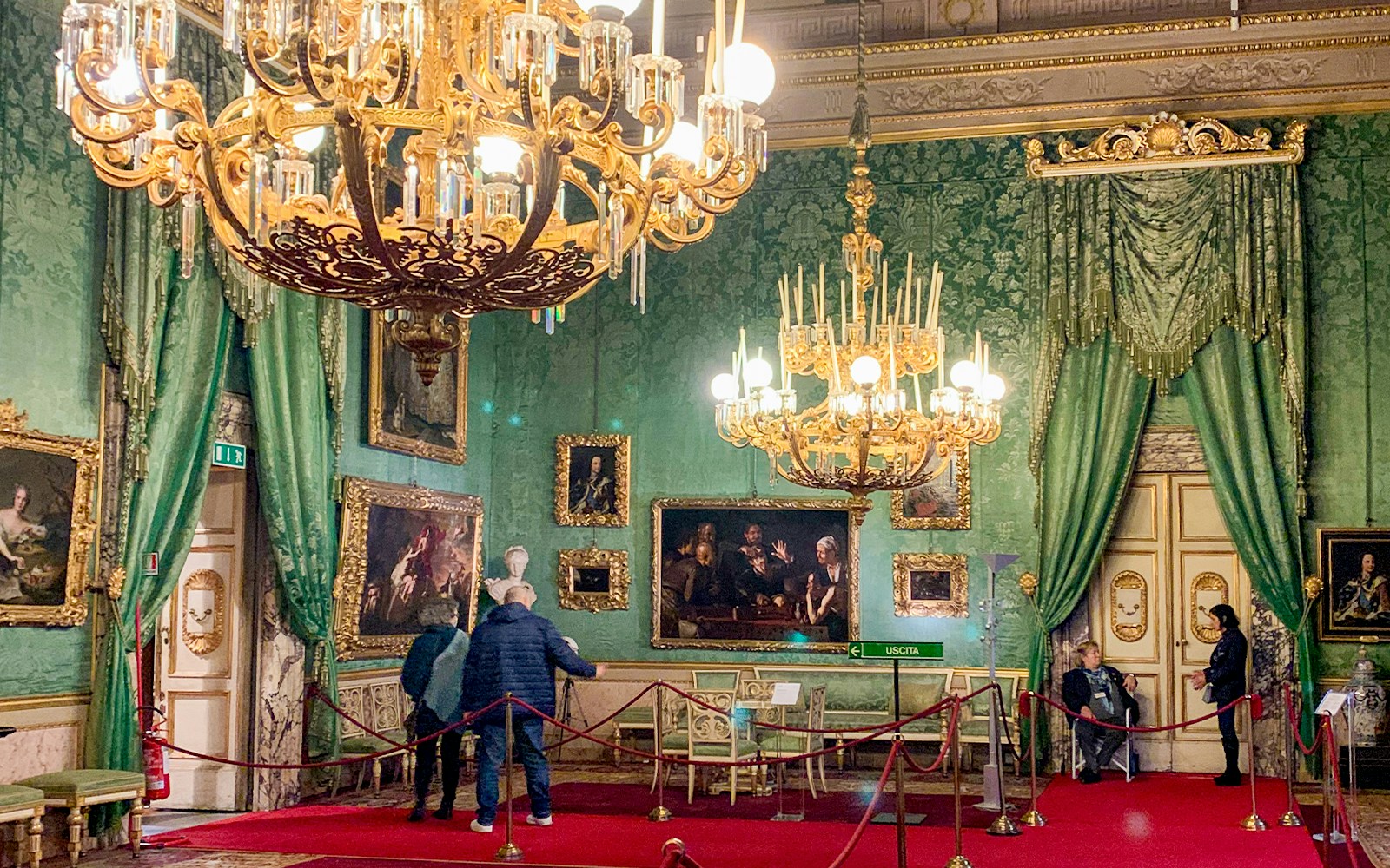 Royal Apartments