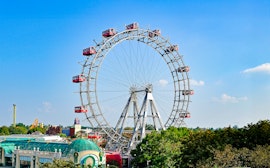 Viyana Dev Dönme Dolabı