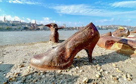 Pomnik Brązowych Butów