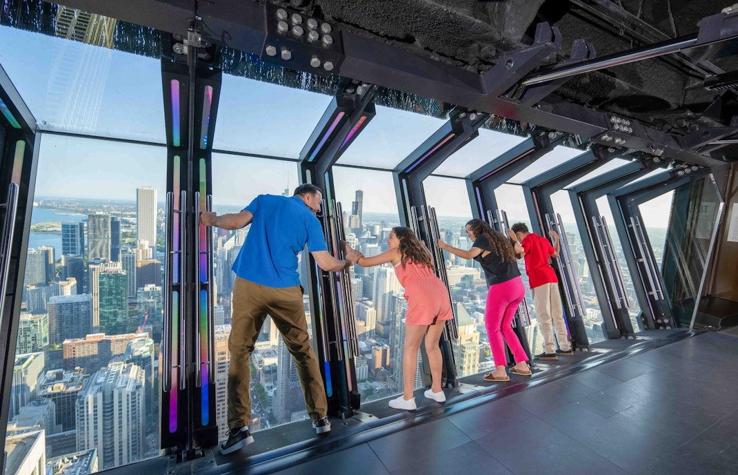 view from 360 chicago