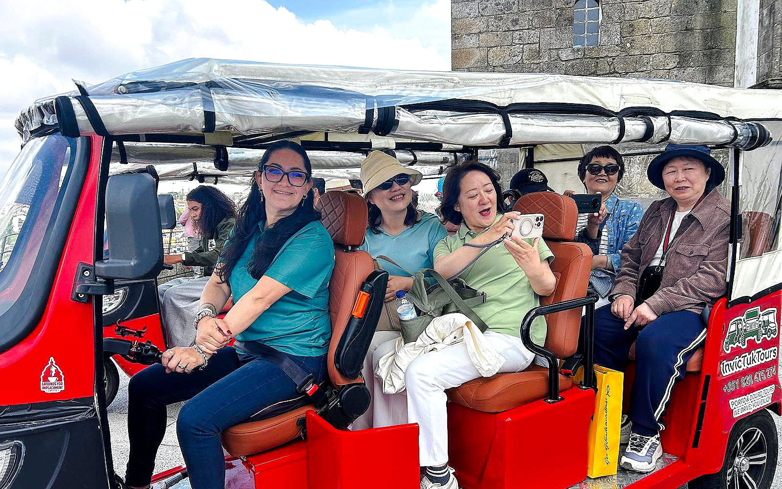 Porto Private Harry Potter-Themed Tuk-Tuk Tour (Product 54877)