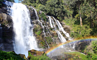 fra chiang mai: tur til doi inthanon nasjonalpark med de to pagodene og wachirathan-fossen-4