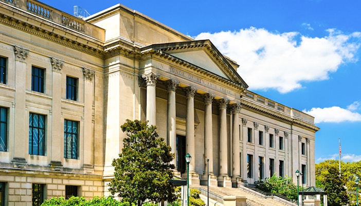 Franklin Institute's neoclassical facade with columns in Philadelphia.