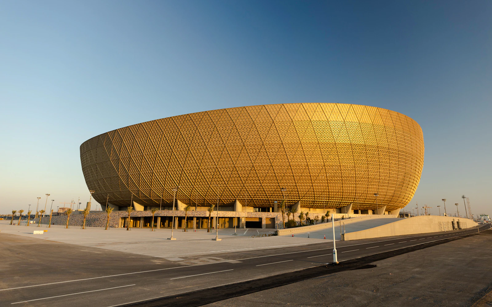 Doha Private City Tour with Souq Waqif, Katara, The Pearl & Lusail Image 1