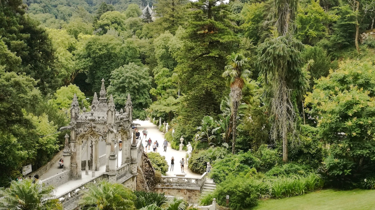 Quinta da Regaleira How To Get There - Walking to Quinta da Regaleira