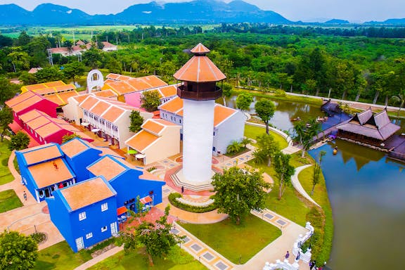 tickets to mallika city with optional thai costumes or meal-6