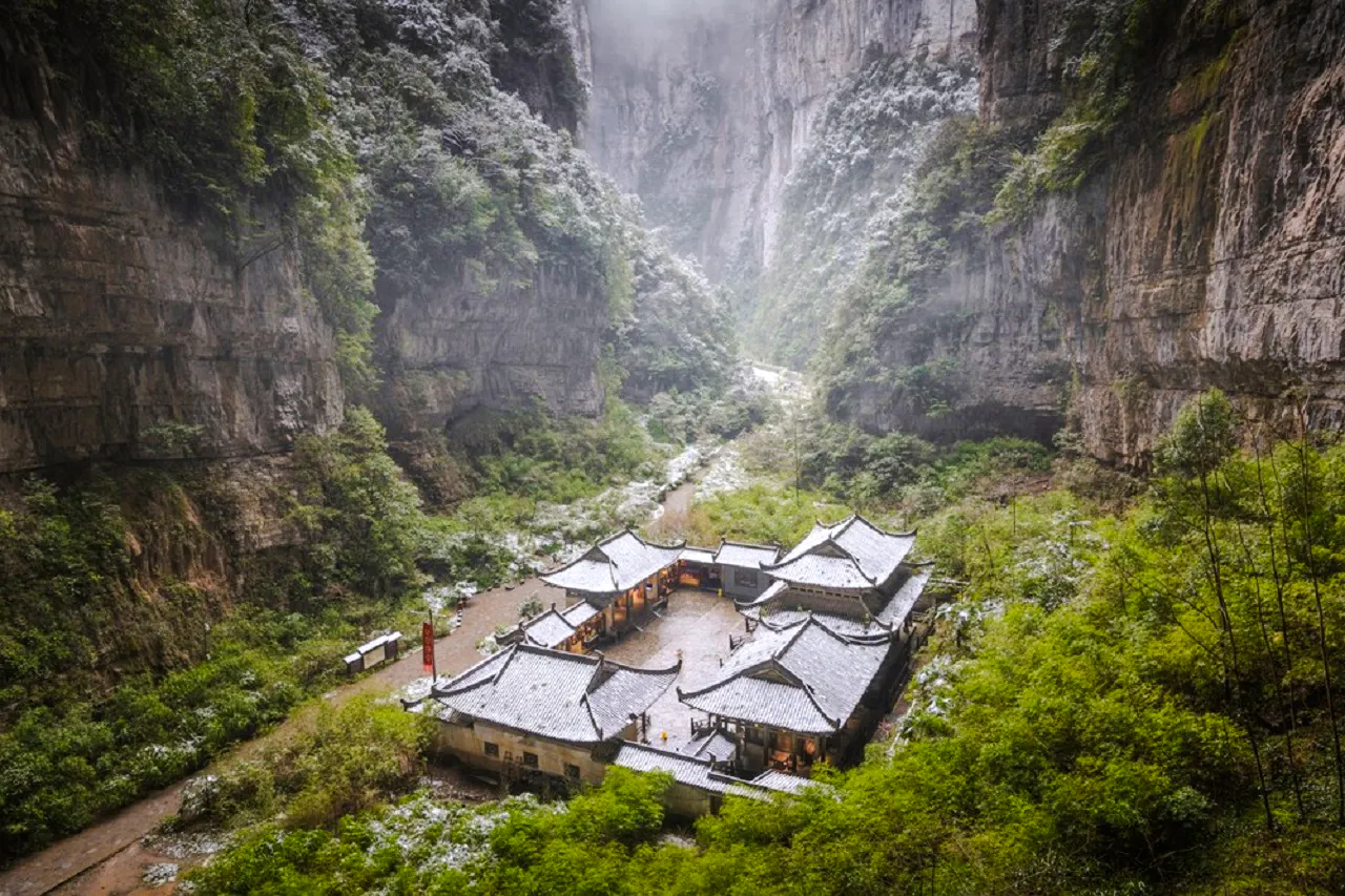 Chongqing Wulong Karst Join in Day Tour with English Guide