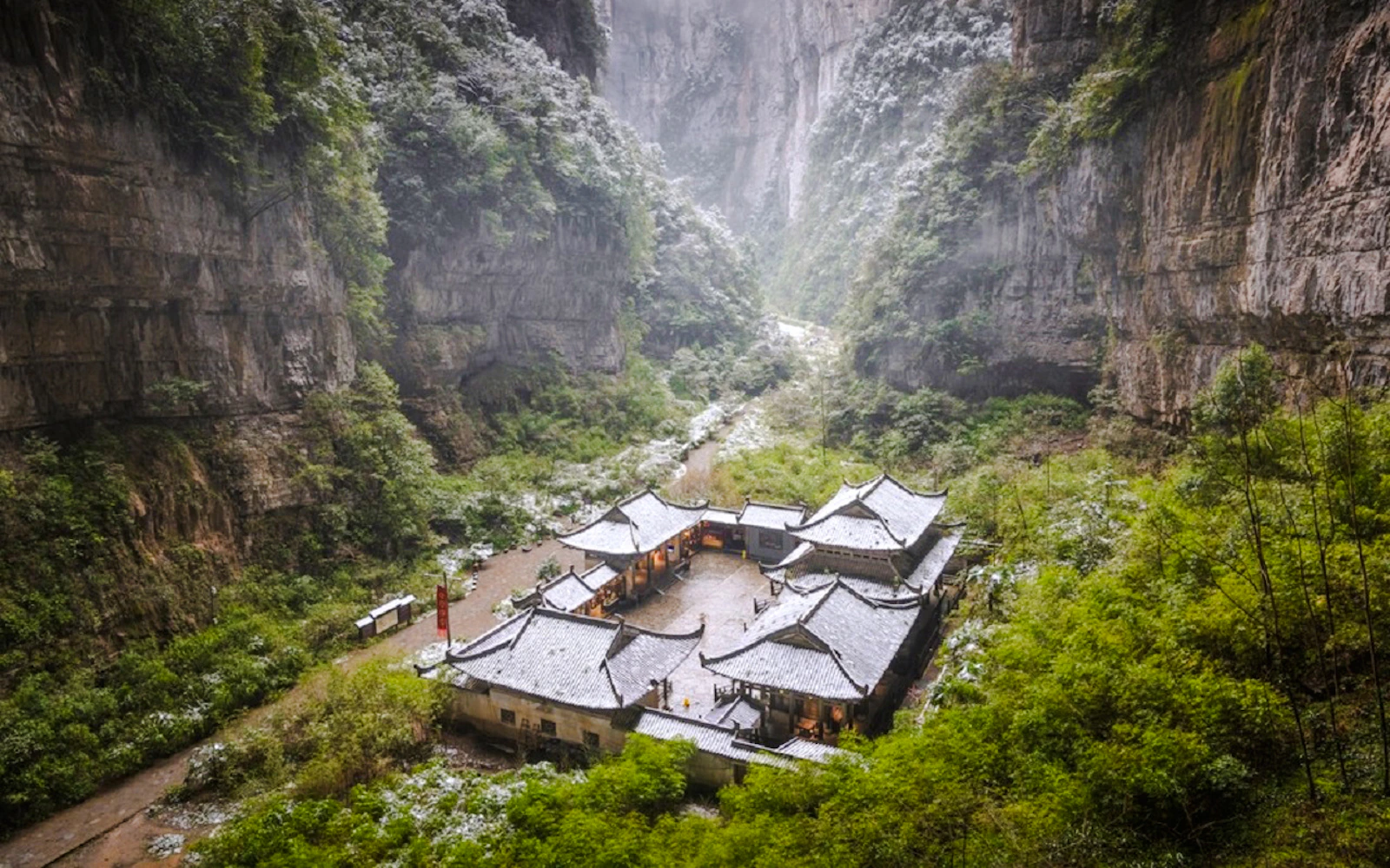 From Chongqing: Wulong Karst Tour with English-Speaking Guide (Product 54366)