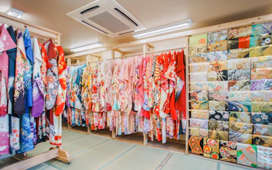 Dazaifu Oiran Makeover Experience With Hair, Makeup and Professional Photoshoot