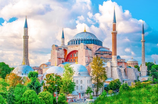 Istanbul Top Museums 3-Day Pass: Guided Tour + Entry Tickets & Free Bosphorus Cruise