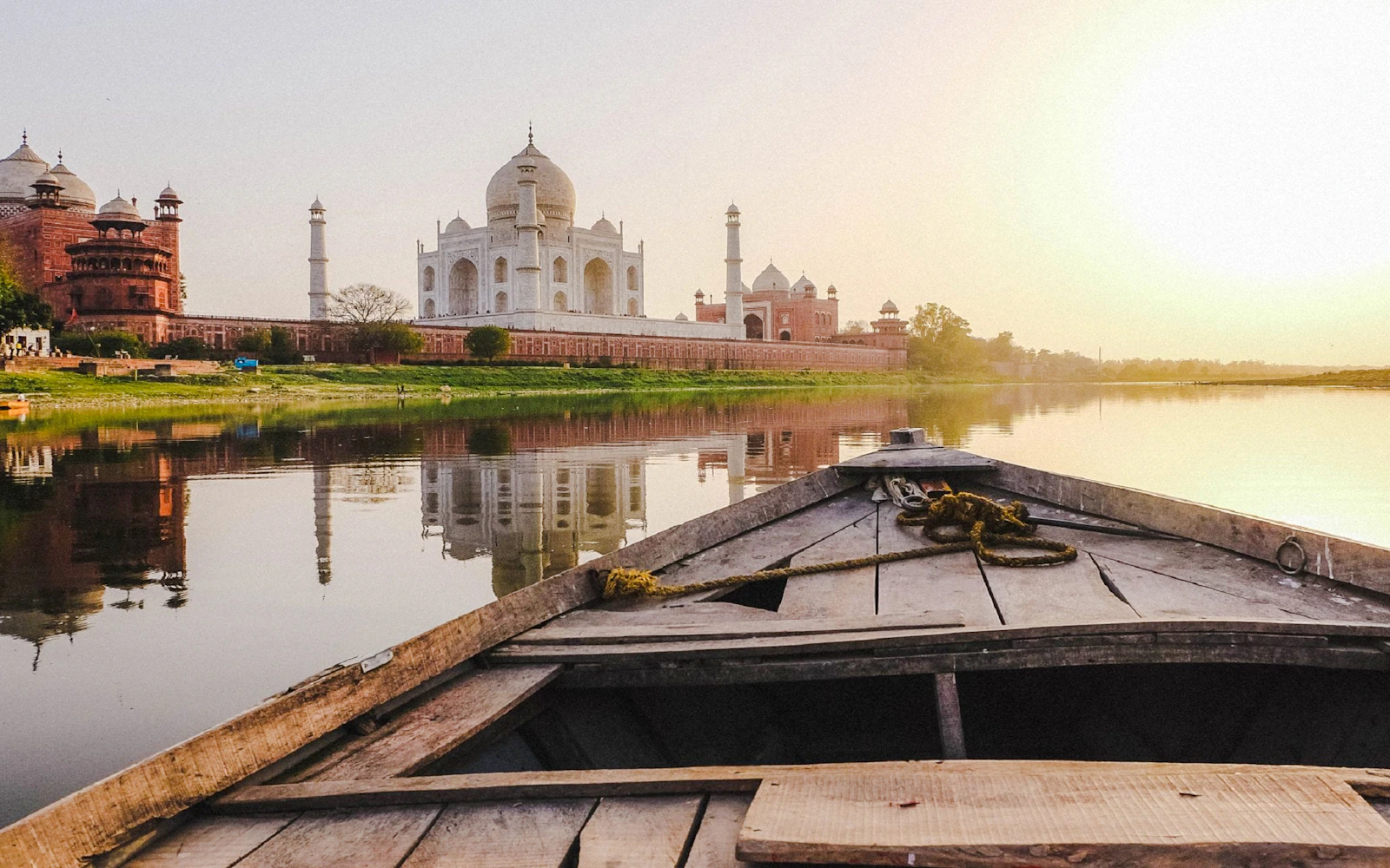 Agra: Baby Taj & Mehtab Bagh Private Guided Tour