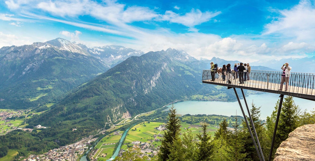 Interlaken Guided Tours: Discover Alpine Marvels